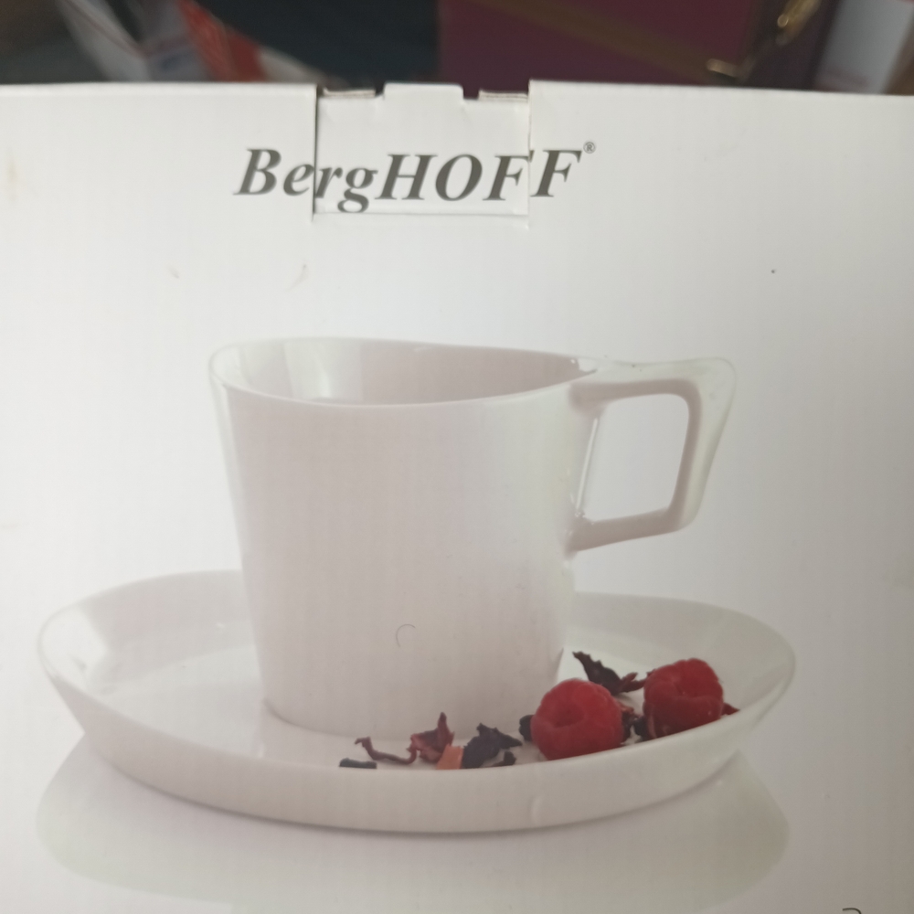 Set Of 2 Berghoff White Tea Coffee Cup and Saucer Set Set